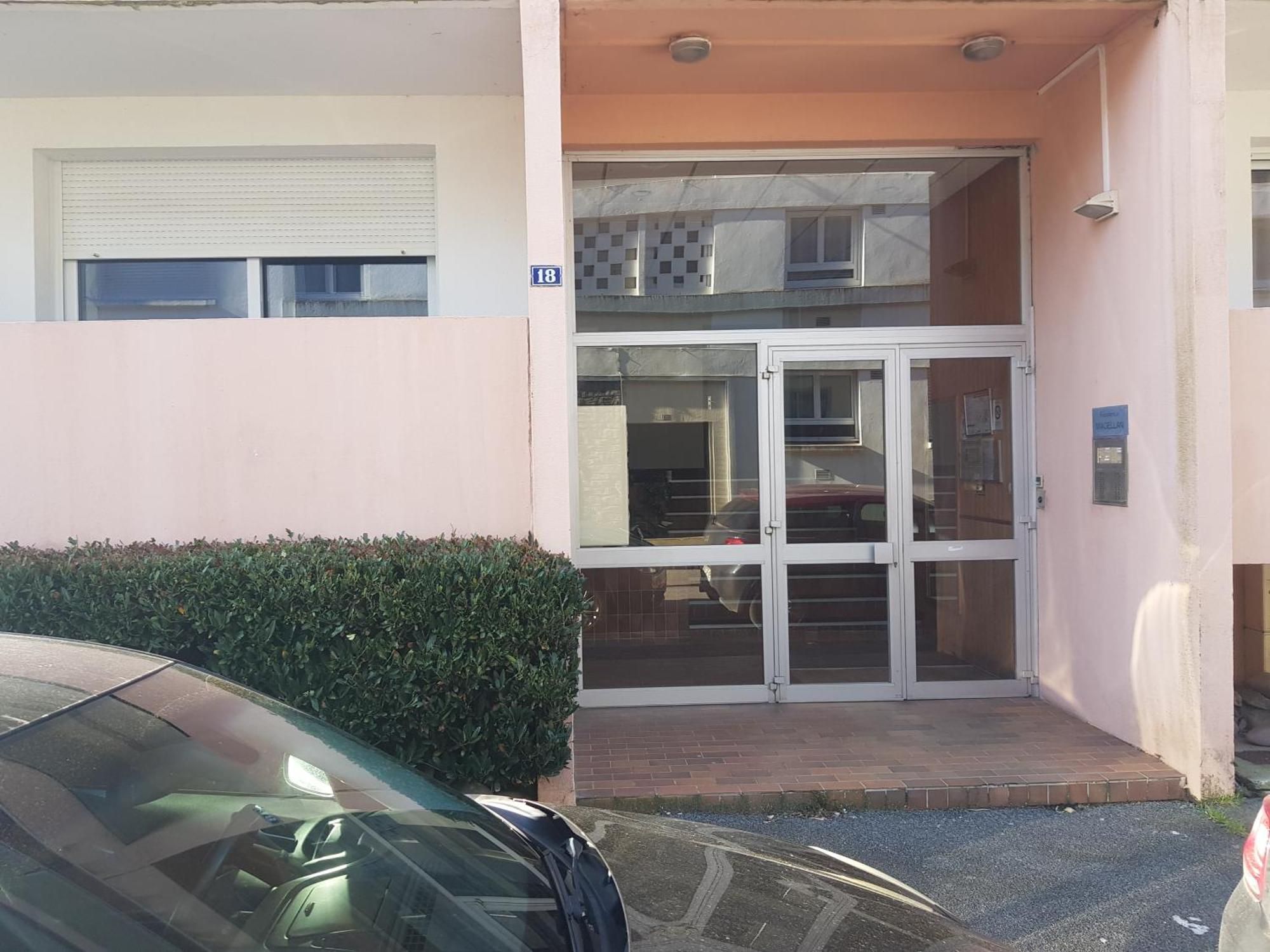 Grand Studio Avec Parking A 10 Minutes Des Plages Lorient Exterior foto